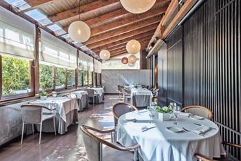 Acta Arthotel buchen