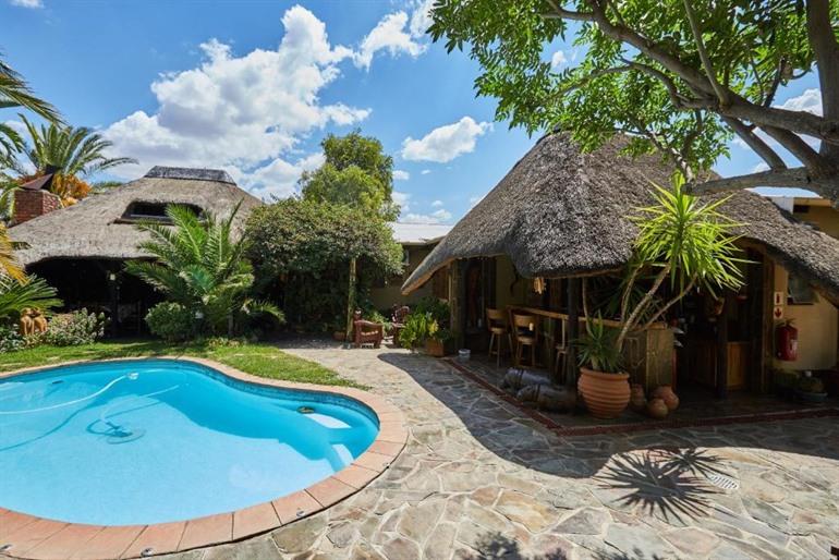 African Kwela Guest House mit Außenpool buchen
