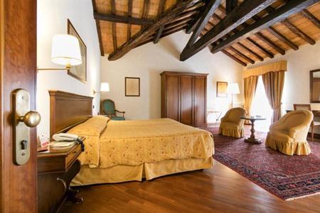 Albergo Delle Notarie buchen