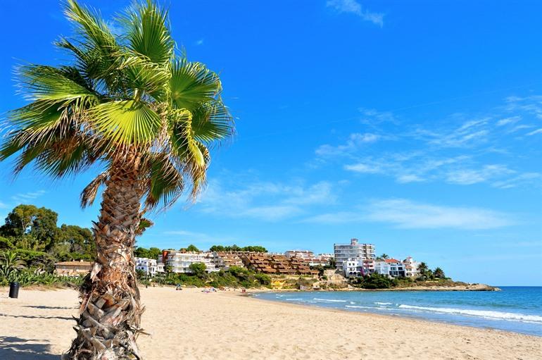 Strand von Altafulla in Tarragona, Katalonien