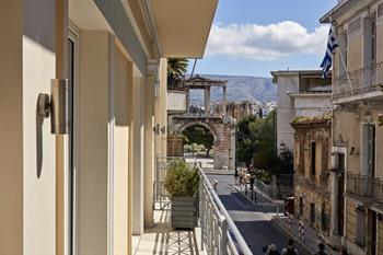 Ava Hotel & Suiten