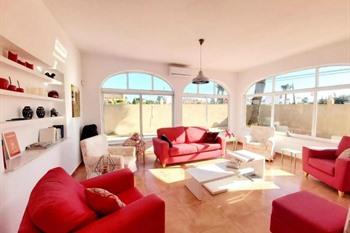 B&B Chambres d'hôtes Villa Salvador Dali buchen