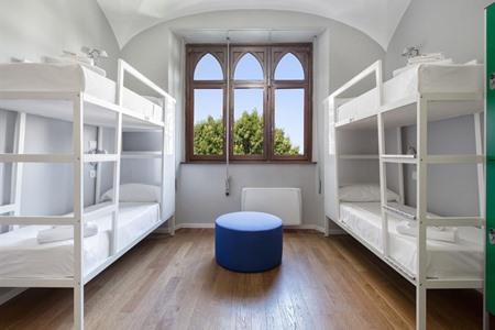 Babila Hostel & Bistrot buchen