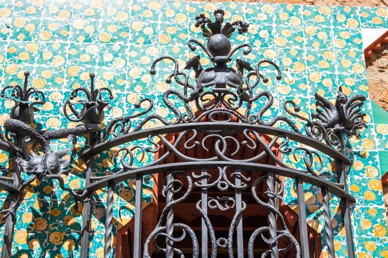 Balkon der Casa Vicens