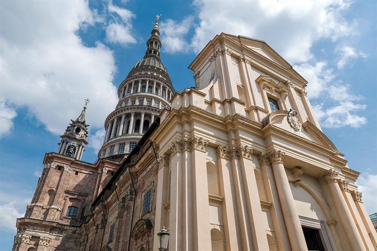 Die Basilika San Gaudenzio in Novara besuchen, Piemont