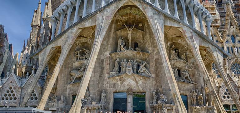 Sagrada Familia Basilika