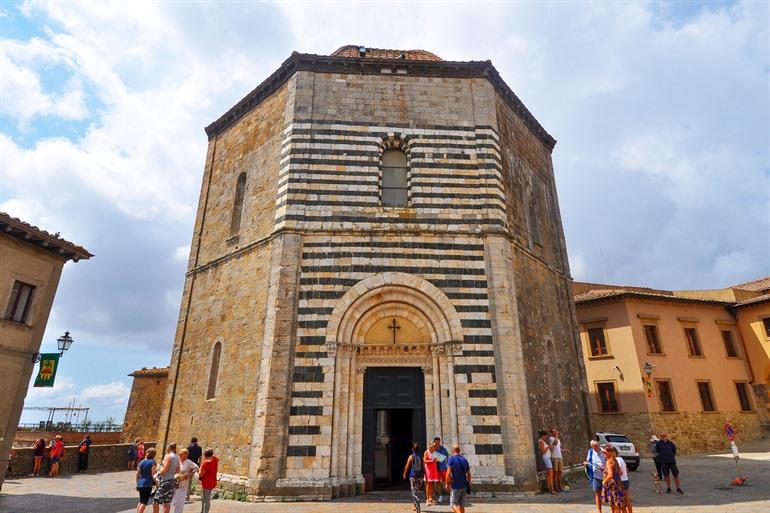 Taufkirche San Giovanni in Volterra