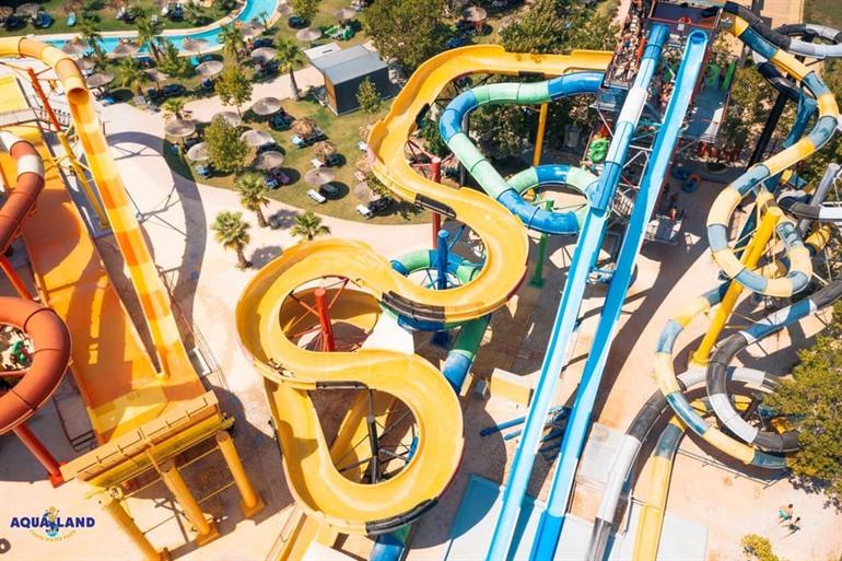 Erleben Sie einen unvergesslichen Tag im Aqualand Corfu Wasserpark inklusive Transfer
