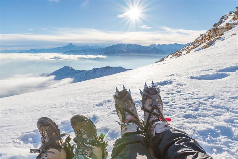 Bergsteigen mit den idealen Wanderschuhen