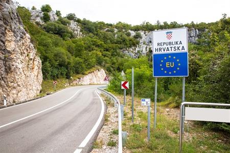 Was ist die beste Route nach Kroatien? Maut, Tanken, Etappenhotels & Tipps