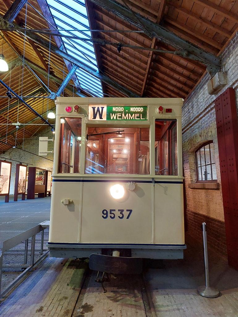Besuch der Tramstation in Schepdaal, Pajottenland