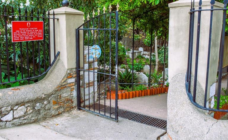 Besuchen Sie den Trafalgar-Friedhof in Gibraltar