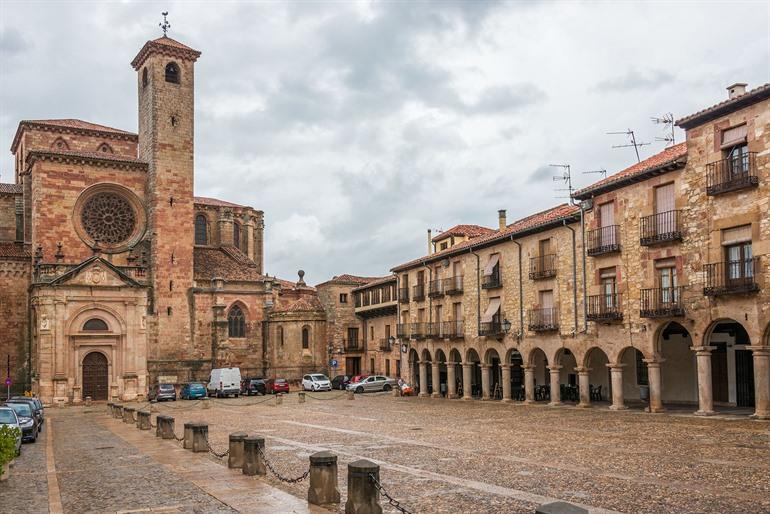 Besuchen Sie die Burg von Sigüenza