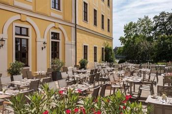 Bilderberg Bellevue Hotel Dresden buchen