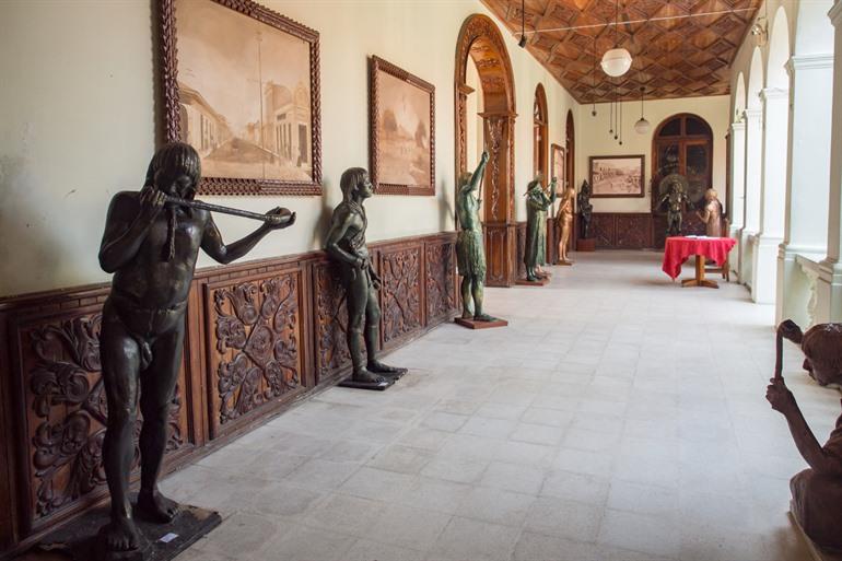 Im Inneren des historischen Museums