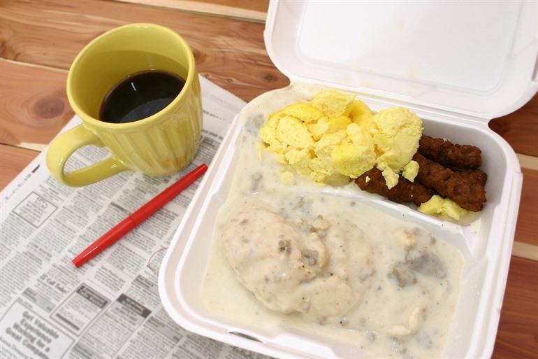Biskuits und Soße, ein herzhaftes Frühstück