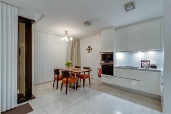Black Pearl Apartment Hotel buchen