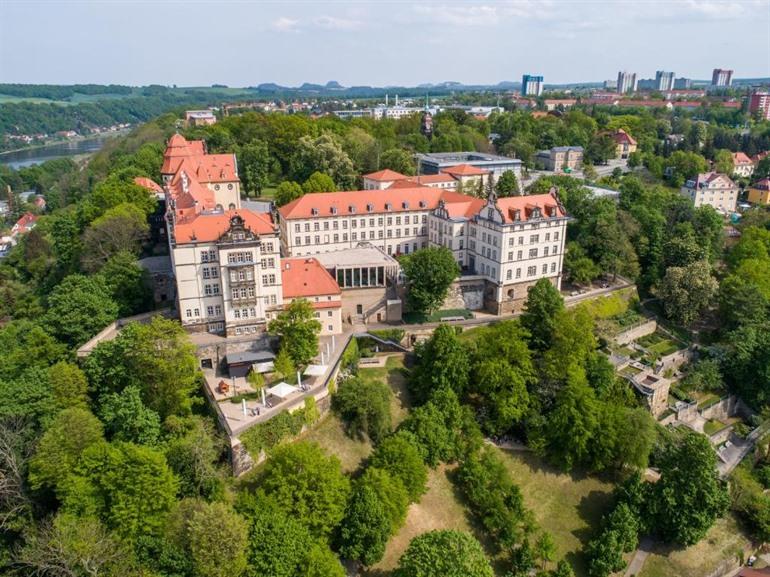 Buchen Sie einen unvergesslichen Aufenthalt im Schloß Sonnenstein
