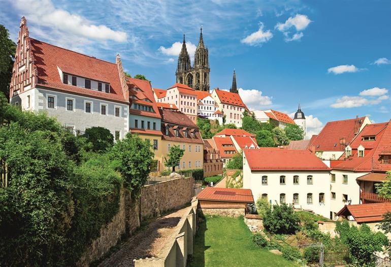 Buchen Sie einen romantischen Abendspaziergang durch Meissen mit einem Führer