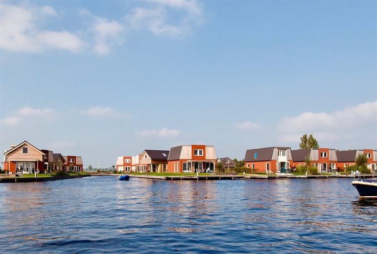 Buchen Sie Ihren Aufenthalt im Recreatiepark Tusken de Marren, Friesland