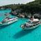 Buche eine Bootstour nach Paxos, Antipaxos und den Blauen Höhlen inklusive Badepausen