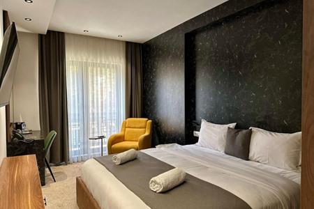 Buche deinen Aufenthalt im Ador Hotel North Mitrovica