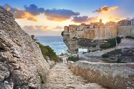 13 der schönsten Sehenswürdigkeiten in Bonifacio und Umgebung: Was sehen und erleben?