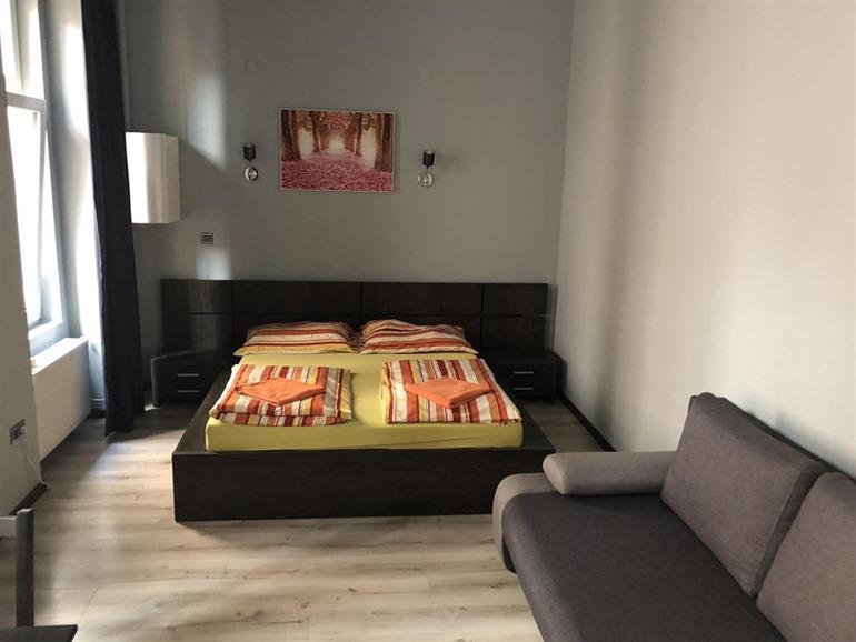 Boomerang Hostel