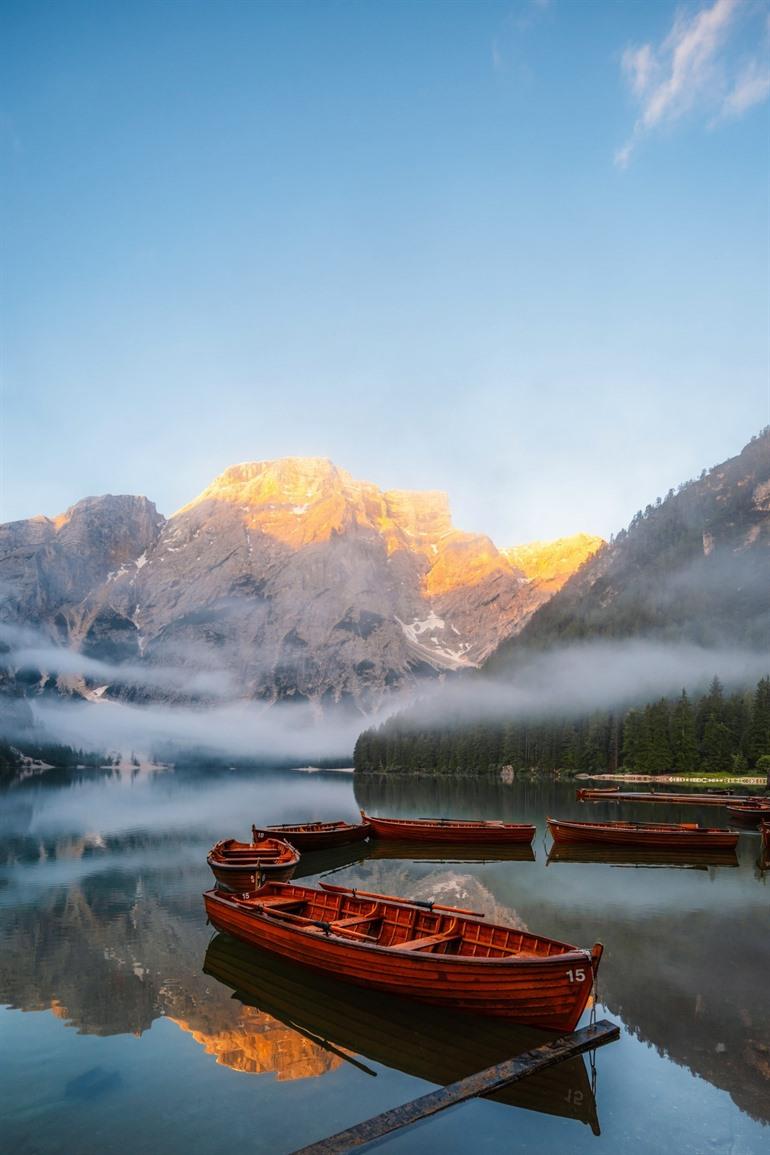 Bootfahren auf dem Pragser Wildsee