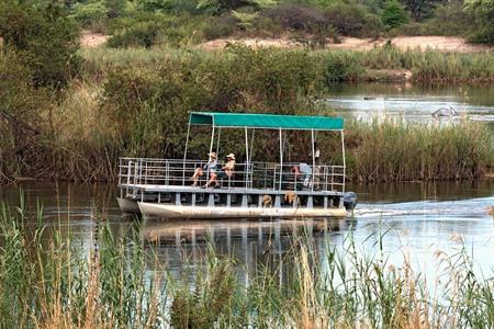 Bootstour auf dem Okavango-Fluss