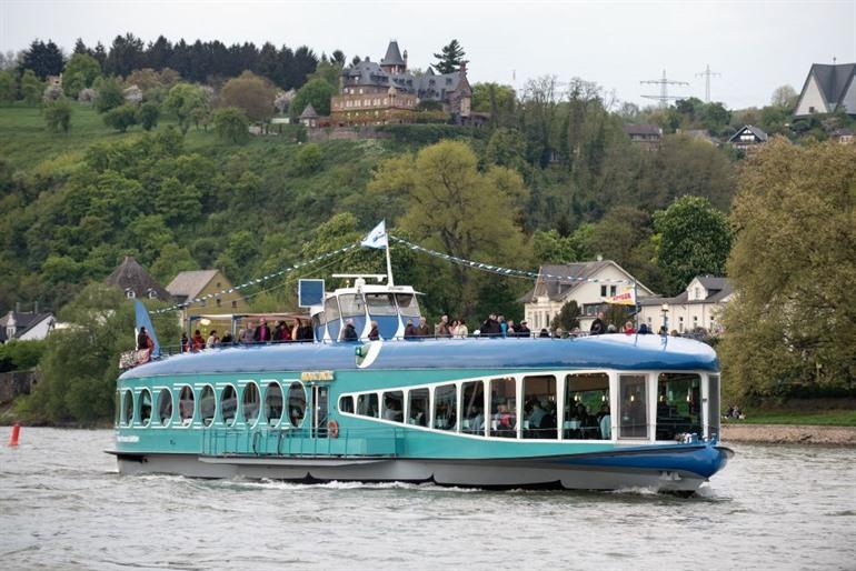 Bootstour auf dem Rhein nach Königswinter
