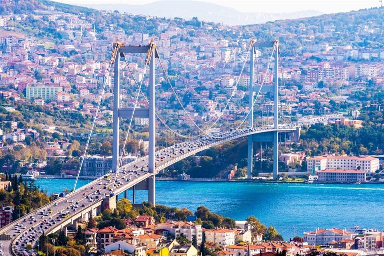Bosporusbrücke in Istanbul