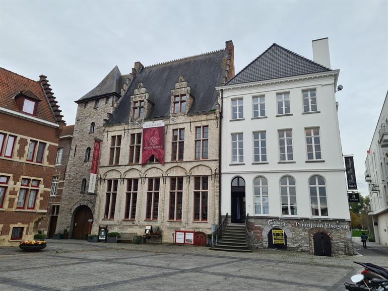 Boudewijnturm und das Haus von Margaretha von Parma, Oudenaarde
