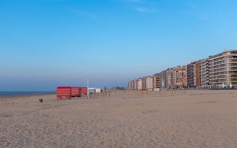 Der breiteste Strand, De Panne