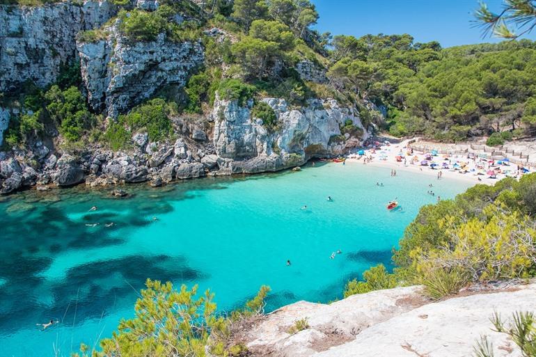 Cala Macarelleta auf Menorca