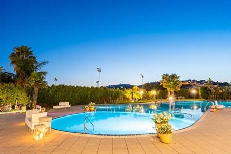 Capo Peloro Hotel buchen