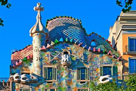 15 Jugendherbergen in Barcelona plus Hostels: Preise, Infos & Fotos