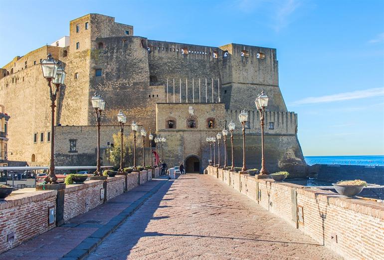 Castel dell'Ovo, Neapel