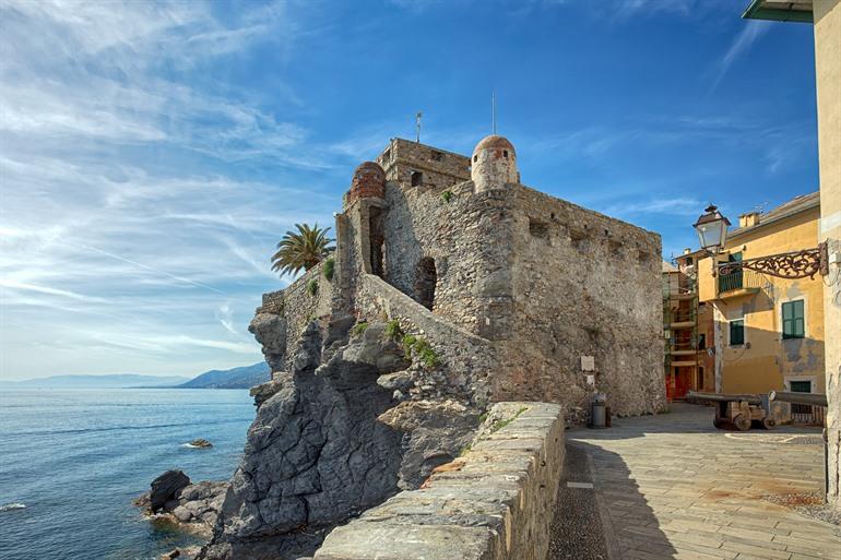 Schloss der Dragonara, Camogli