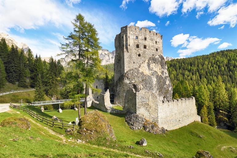 Schloss Andraz, Dolomiten