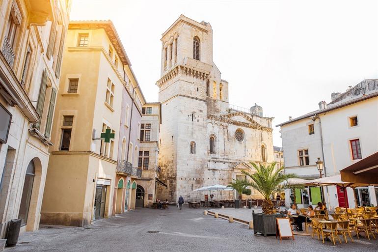 Kathedrale Notre Dame und Saint-Castor