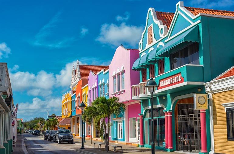 Zentrale Einkaufsstraße Kaya Grandi in Kralendijk, Bonaire