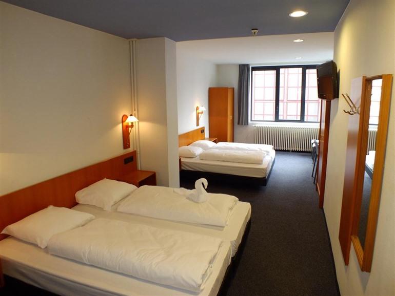 Century Hotel Antwerpen Centrum