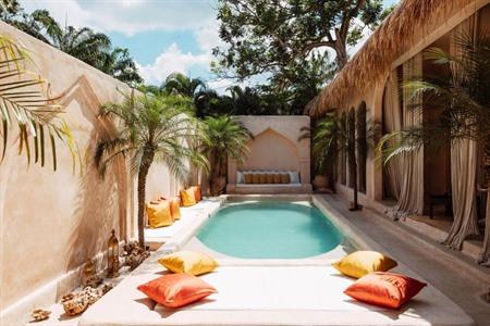 Charmantes Hotel The Oasis Bali buchen