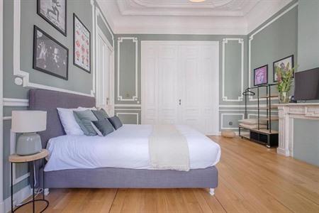 Charmantes Bed & Breakfast La Calamande En Ville in Sint-Gillis buchen