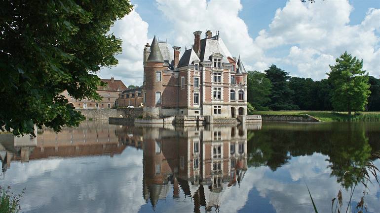 Schloss La Bussière
