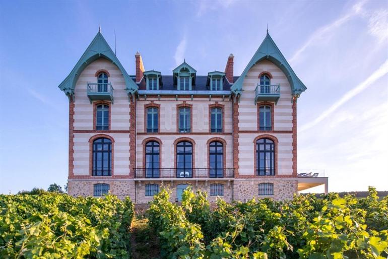 Château de Sacy buchen