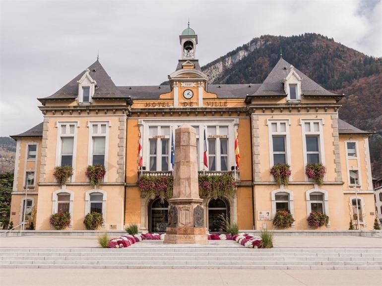 Cluses in den französischen Alpen entdecken