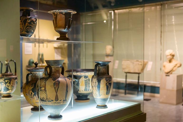 Sammlungen im Nationalen Historischen Museum, Tirana