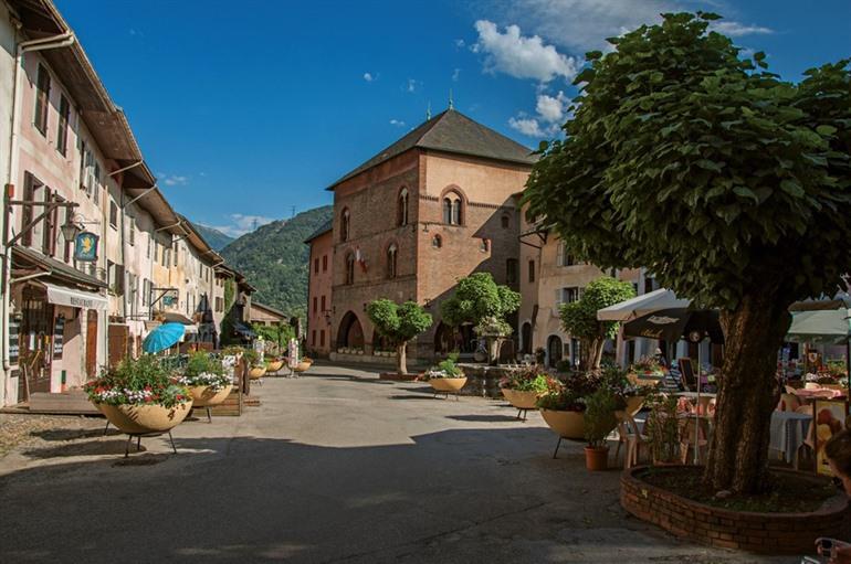 Conflans in den französischen Alpen besuchen